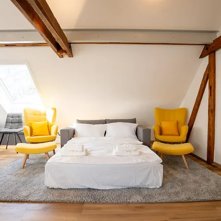 Casavia - Ibm - Bright Collection Apartment *